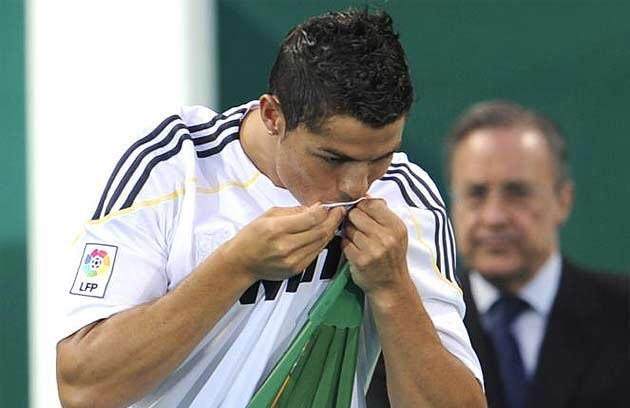 1630126672113074897.jpg EADg__sU4AAc2O-.jpg